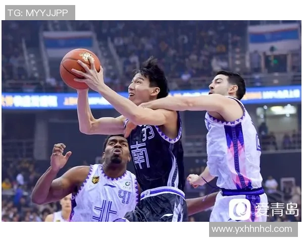 2020年中国与韩国足球对抗赛精彩回顾与赛后分析 2020年中国与韩国足球对抗赛精彩回顾与赛后分析