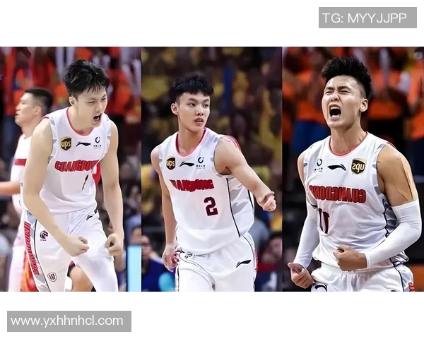 CBA广东队与山东队激战正酣比分悬念不断精彩瞬间回顾